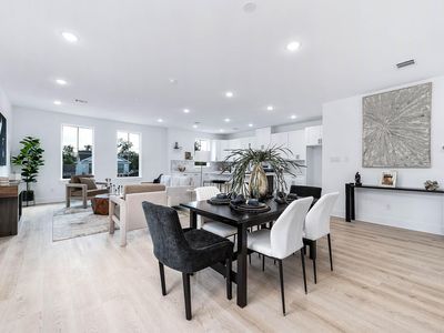 1513 Euel St
