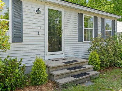 14 Willowdale Drive