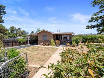 13256 Lindo Ln