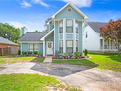 803 Wildwood Ave