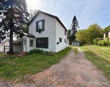 Property at 310 Excelsior St, Ishpeming, MI