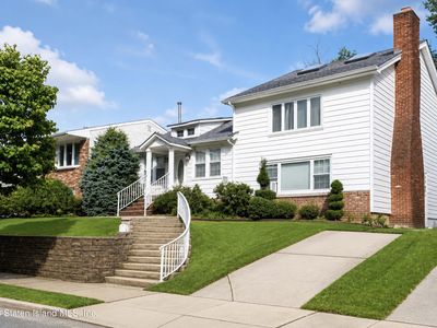 85 Oswald Pl