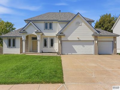 1104 Roland Dr