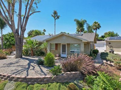 2241 S Stage Coach Ln