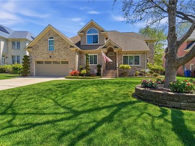 617 Denham Arch
