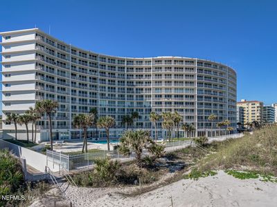 1601 OCEAN Drive S #805