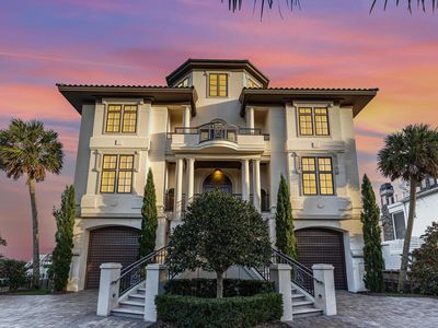 8922 North Ocean Blvd.