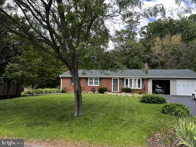 13860 Edgewood Dr