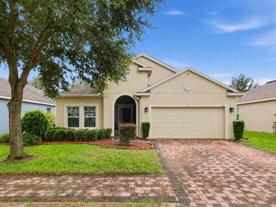 225 LAKESHORE DRIVE