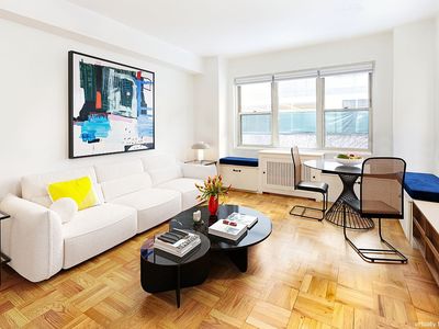 310 E 49th St APT 3H