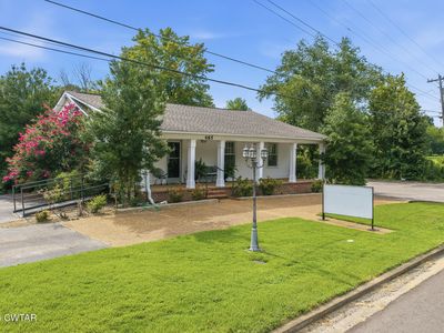 465 N Main St