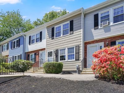 30 Mountainshire Dr #30