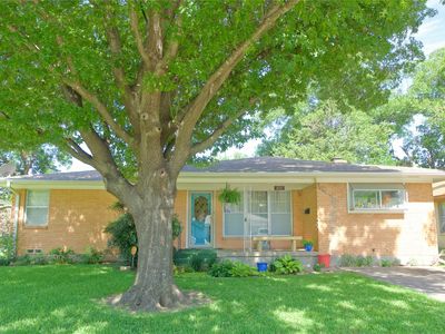 405 Meadow Dr