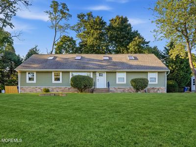 6 Standish Drive