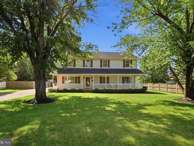 8905 Tudor Ln