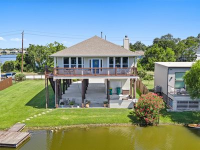 1133 E Meyer Rd