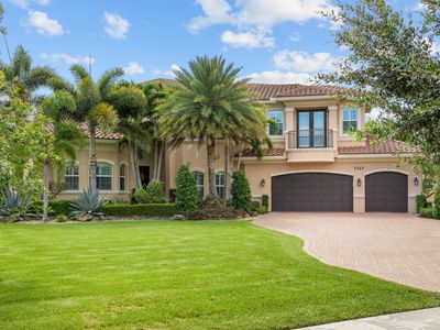 7727 Maywood Crest Drive
