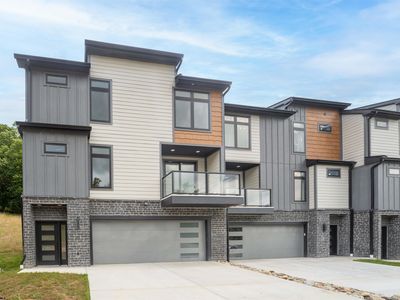 118 Tivoli Garden Dr