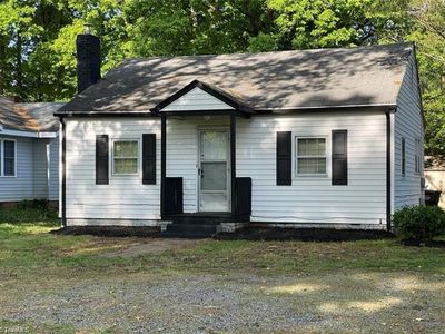 404 Hickory Chapel Rd