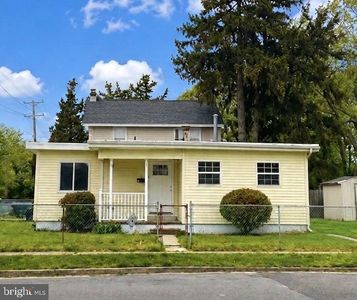 815 Broad St