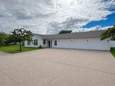 Property at 929 Bluff St, Quinnesec, MI