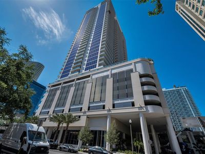 275 1st Ave S Unit 3503