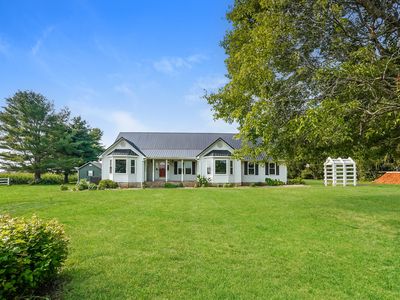 5990 Clarksville Rd
