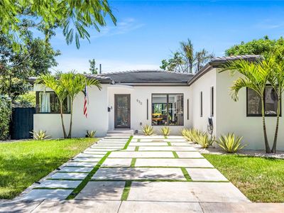 530 SW 18th Ter