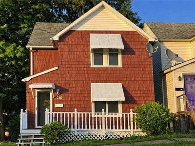 126 Welsh St
