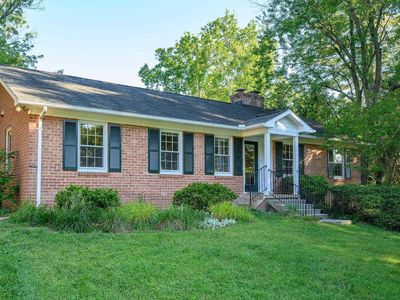 112 Bollingbrook Dr