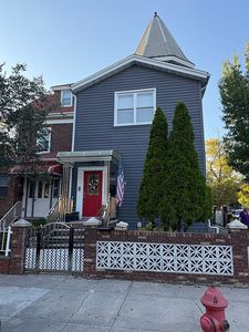 8686 Bay 16 St #2