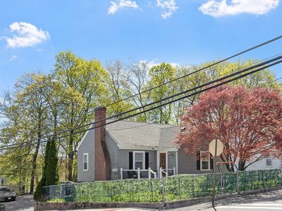 159 East St