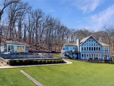 795 Blue Water Bay Dr