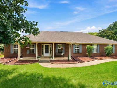 161 Waterbury Dr