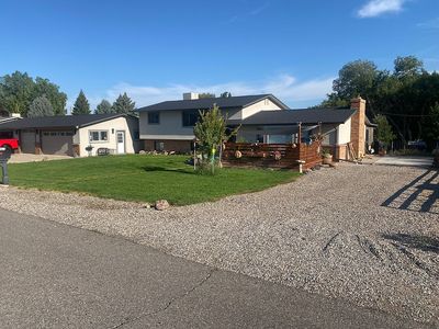 2094 W Sequoia Rd