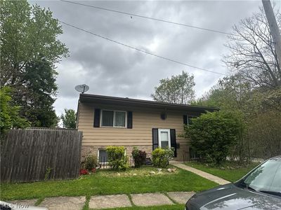 1193 Coral Dr
