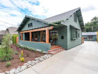 1259 N Michigan Ave