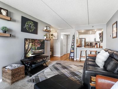 270 East Highland AVENUE #642