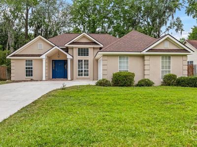 15 Avocet Way