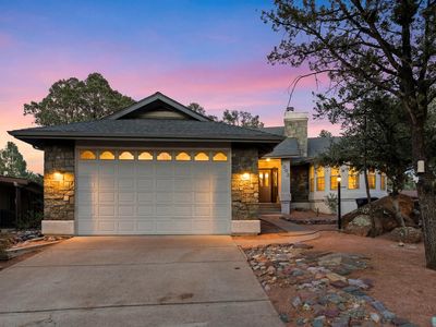 1003 N Geneva Cir