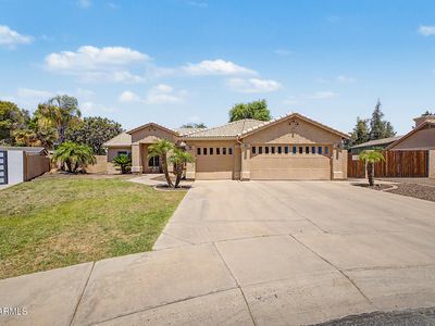 6844 W COLUMBINE Drive