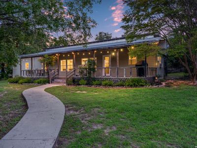 195 LILLIAN DR