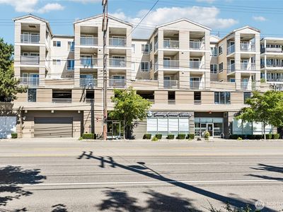 2530 15th Avenue W #401