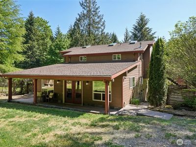 215 NE 386th Street