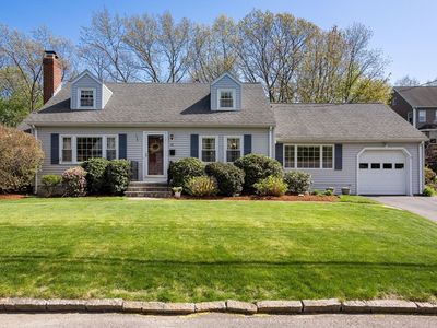 38 Old Colony Rd