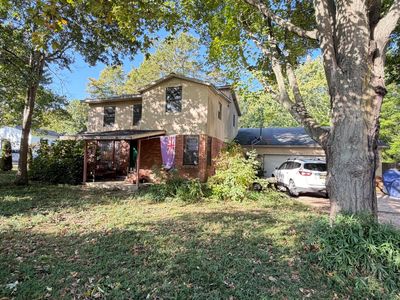 360 N Maple St