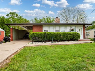 Property at 705 N 17th St, Lexington, MO