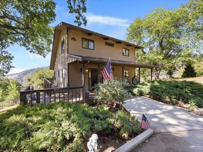 30460 Rollingoak Dr