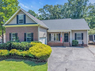 211 Lyons Dr