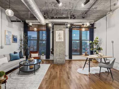 21 E 6TH Street #608